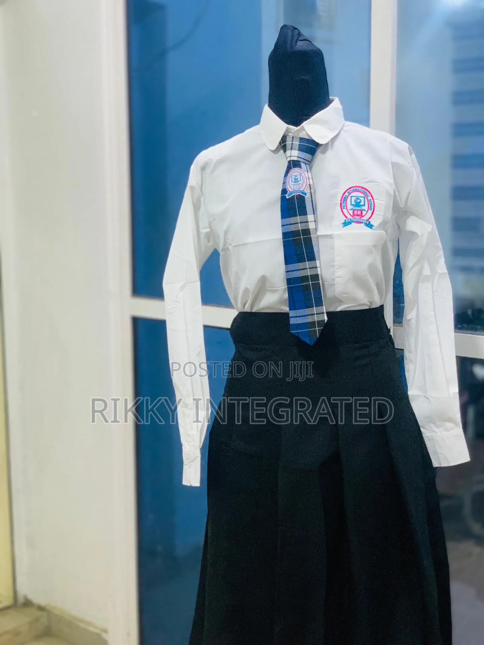 Custom Embroidered School Uniforms, Chef Uniform With Logos