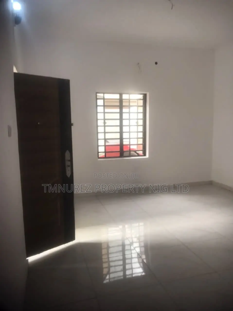 4bdrm Duplex in Chevron for rent