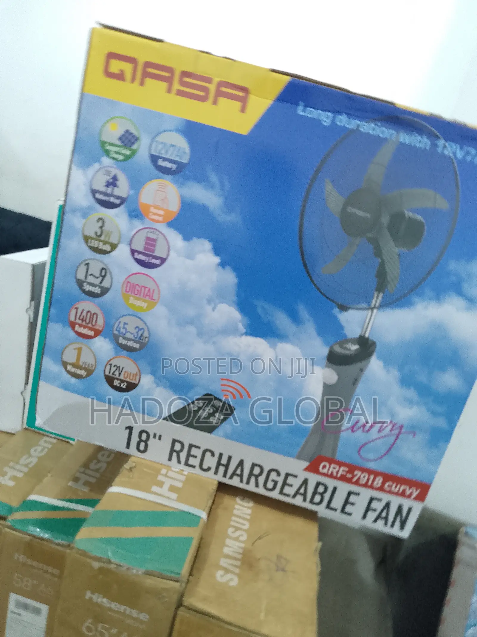 The Qasa 18 Inches New-in Rechargeable Standing Fan +Remote