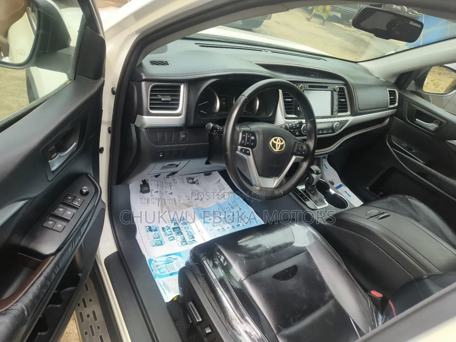 Toyota Highlander XLE V6 4x4 (3.5L 6cyl 6A) 2016 White
