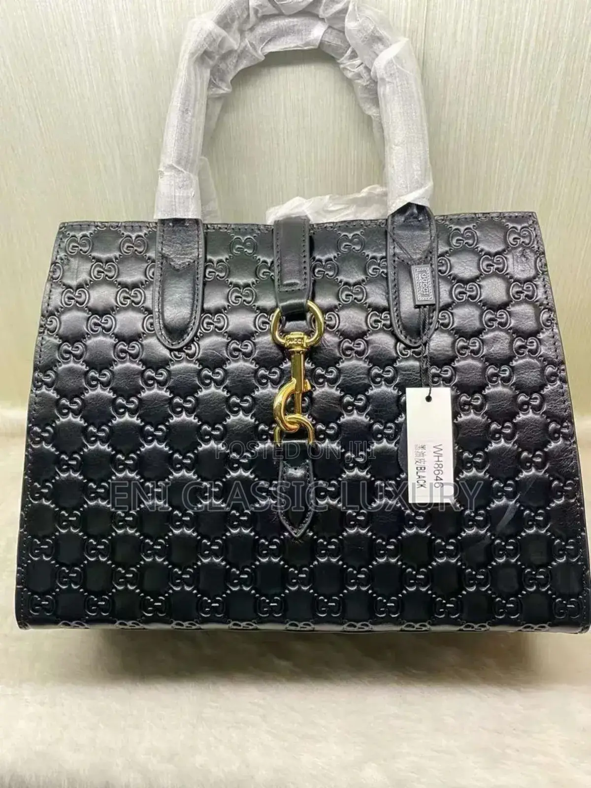 Classic Luxury Women's Gucci Bags Available in Store