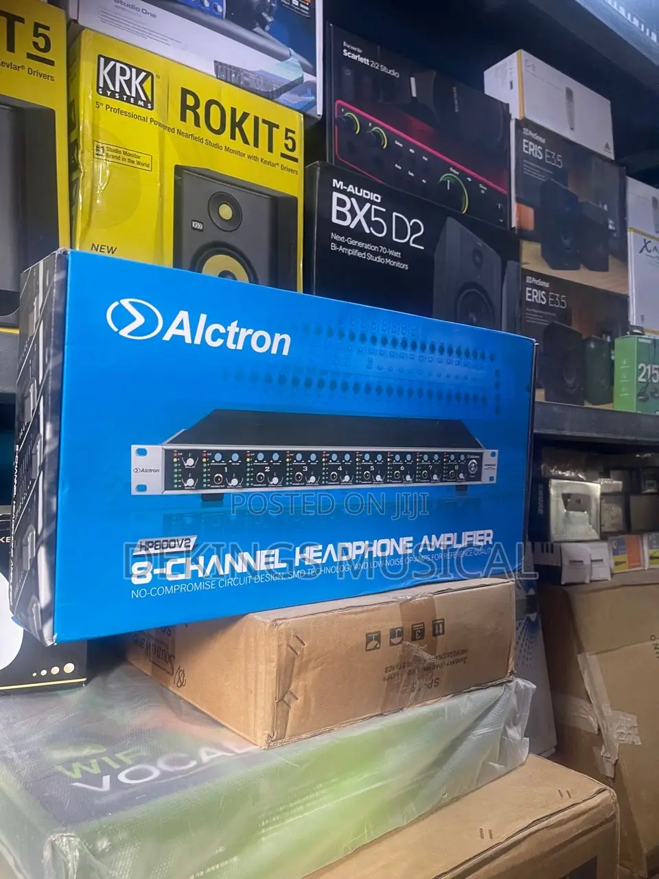 8 Channel Alctron Headphone Amplifier Hp800v2