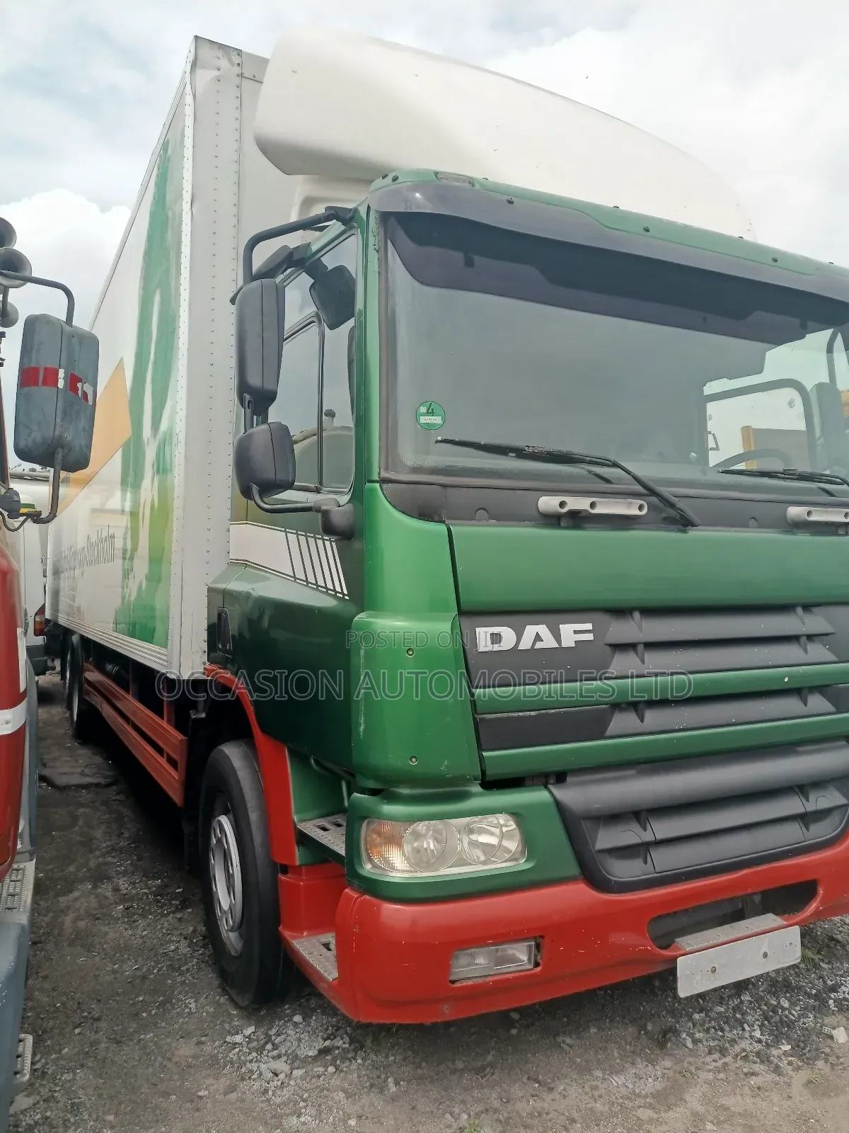 DAF Container Body Truck