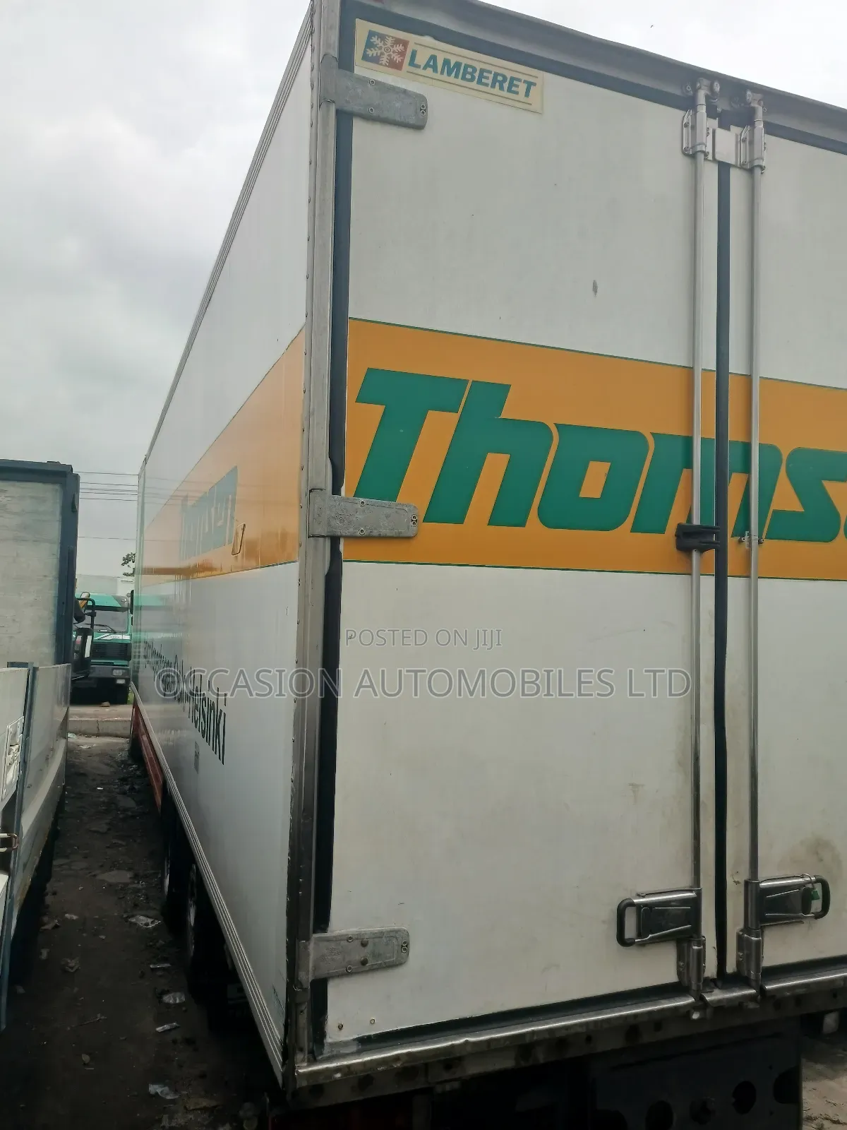 DAF Container Body Truck