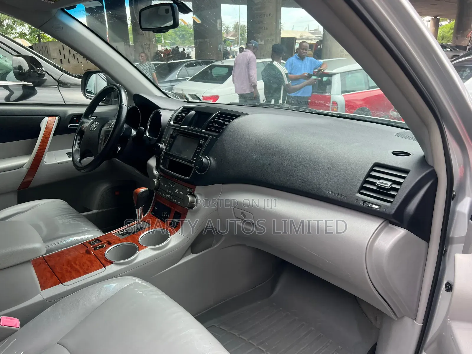 Toyota Highlander Limited 2012 Silver