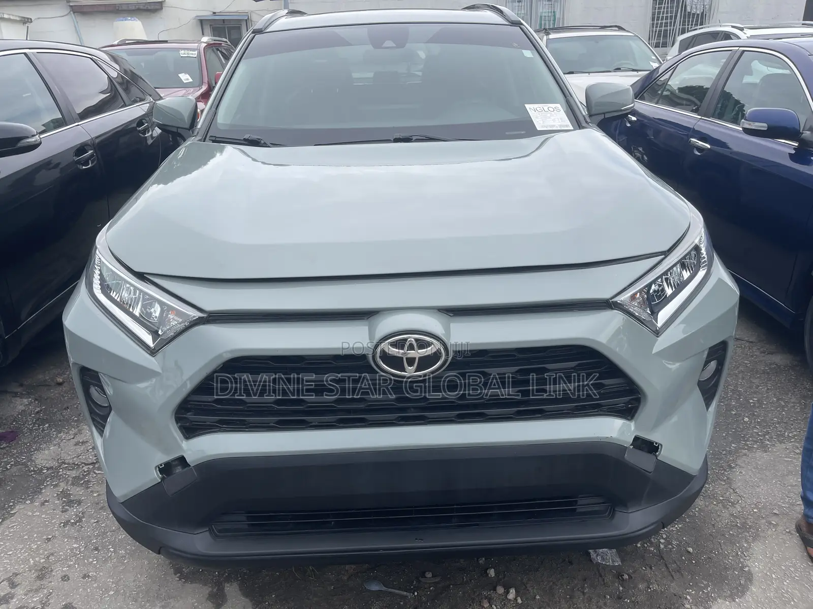 Toyota RAV4 2019 Gray
