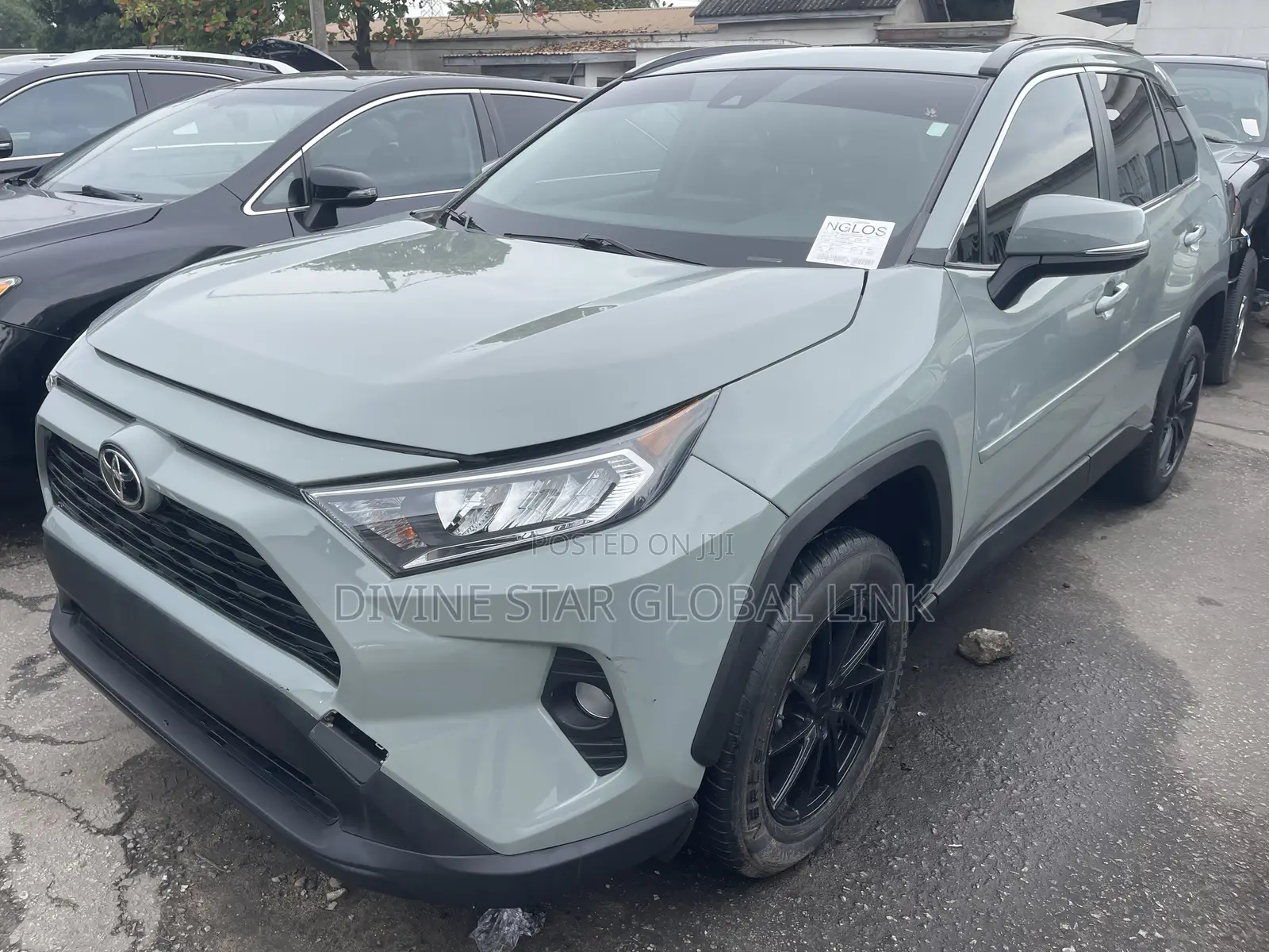 Toyota RAV4 2019 Gray