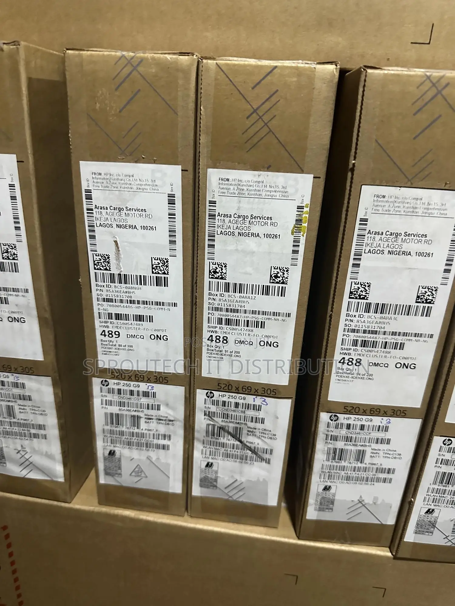 New Laptop HP 250 G10 4GB Intel Core I3 SSD 256GB
