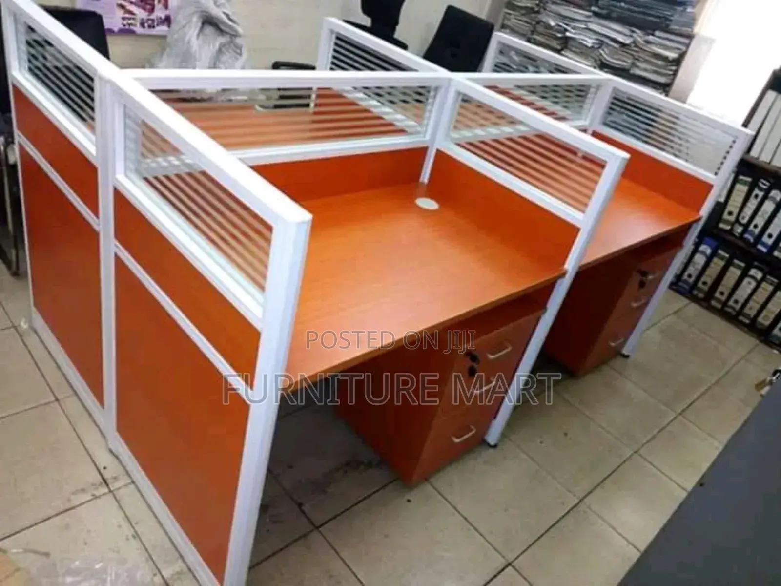 4 Man Workstation