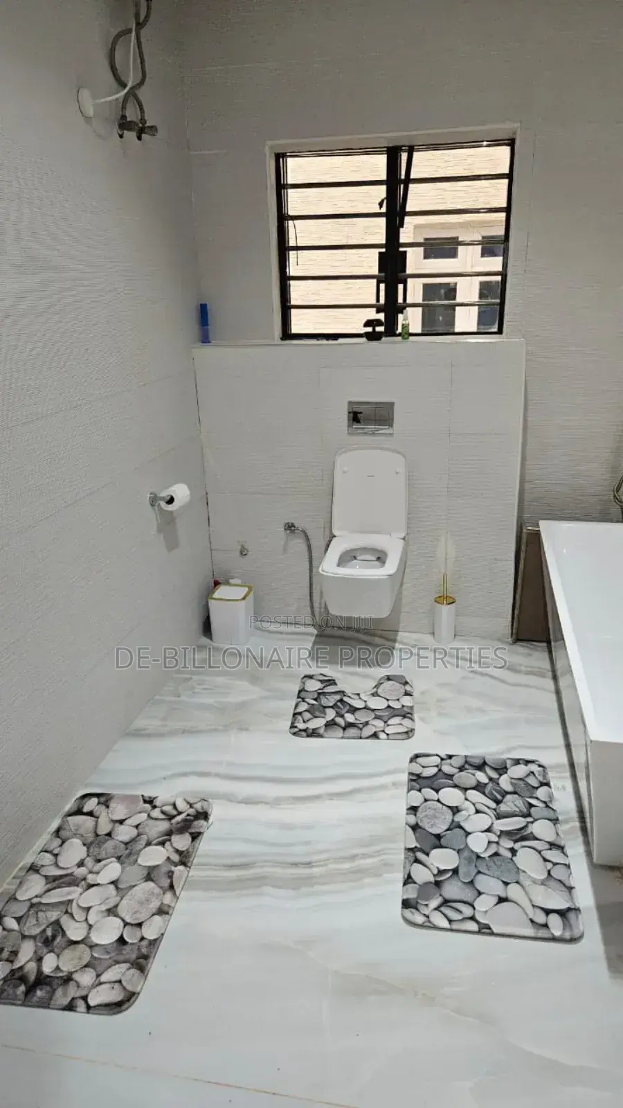 Furnished 7bdrm Duplex in Royal Garden, Owerri for sale