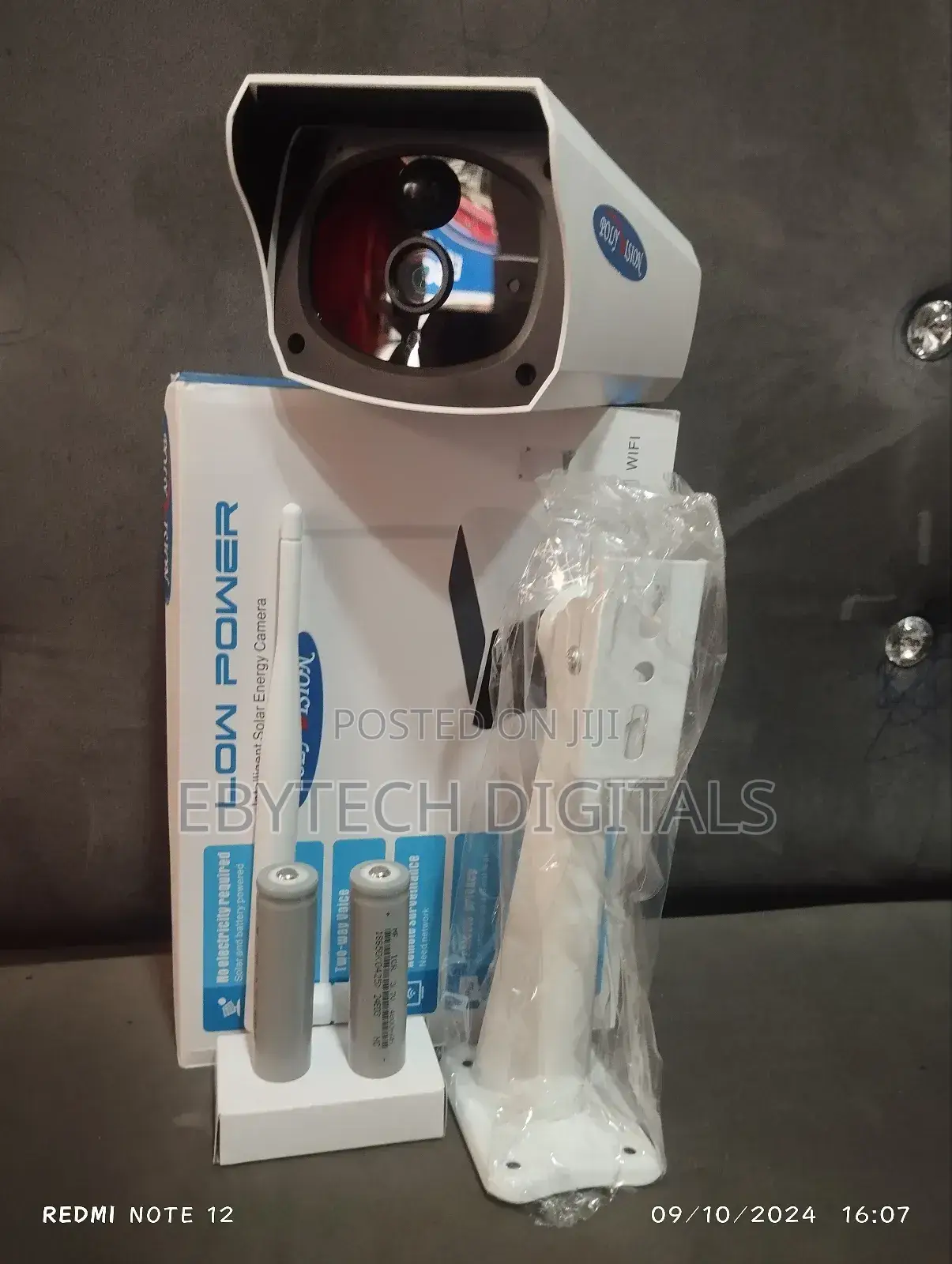 Low Power Intelligent Solar Energy Camera