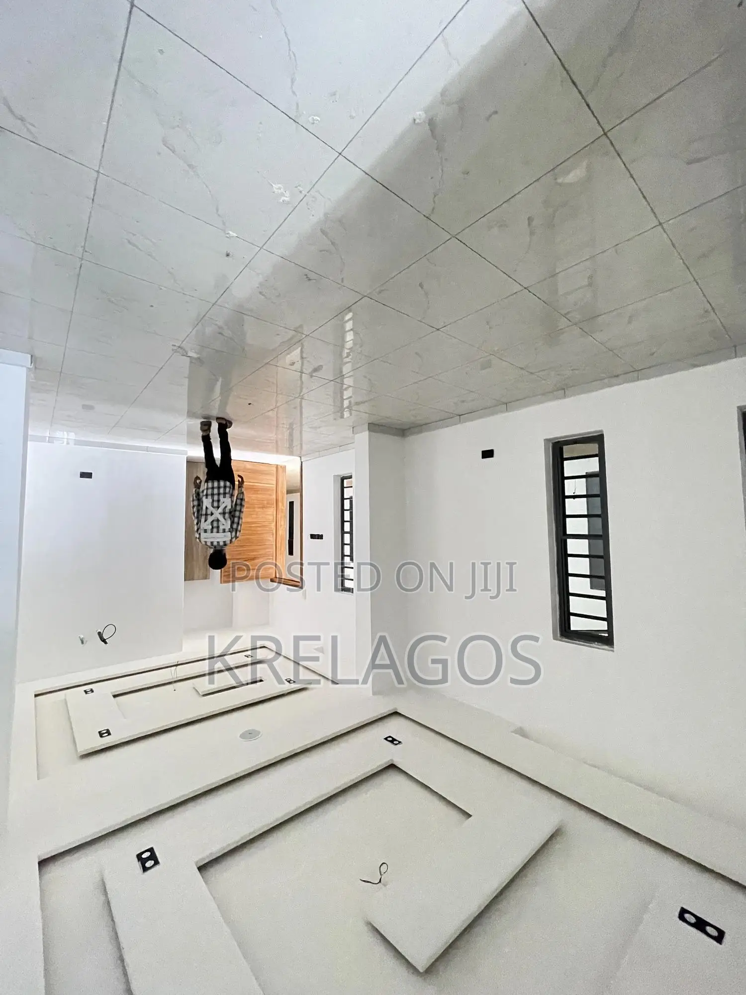 3bdrm Apartment in Lekki for sale