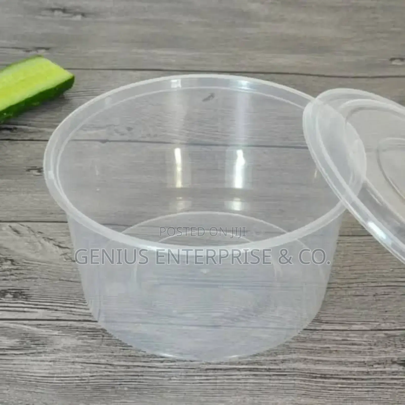 Moi Moi Plastic Disposable Round Plate (50pcs)