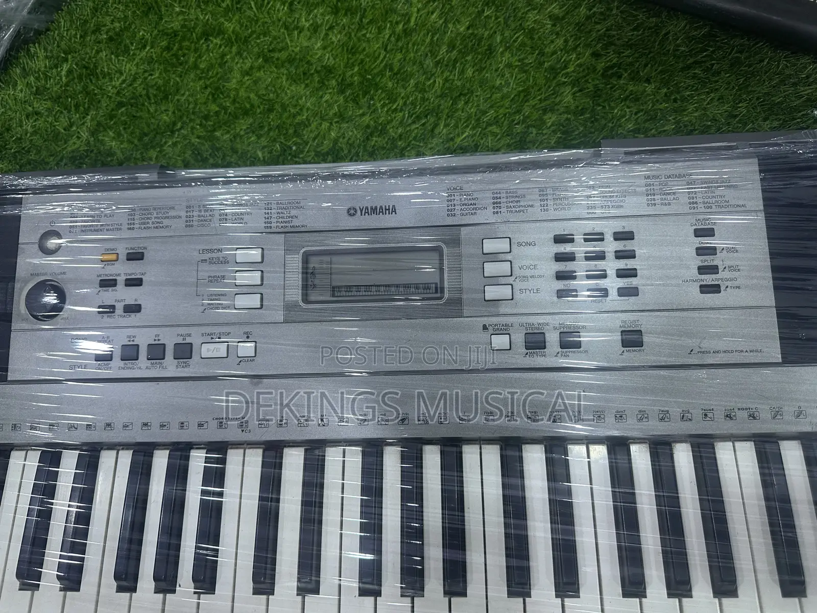Yamaha Keyboard Model PSR E 353