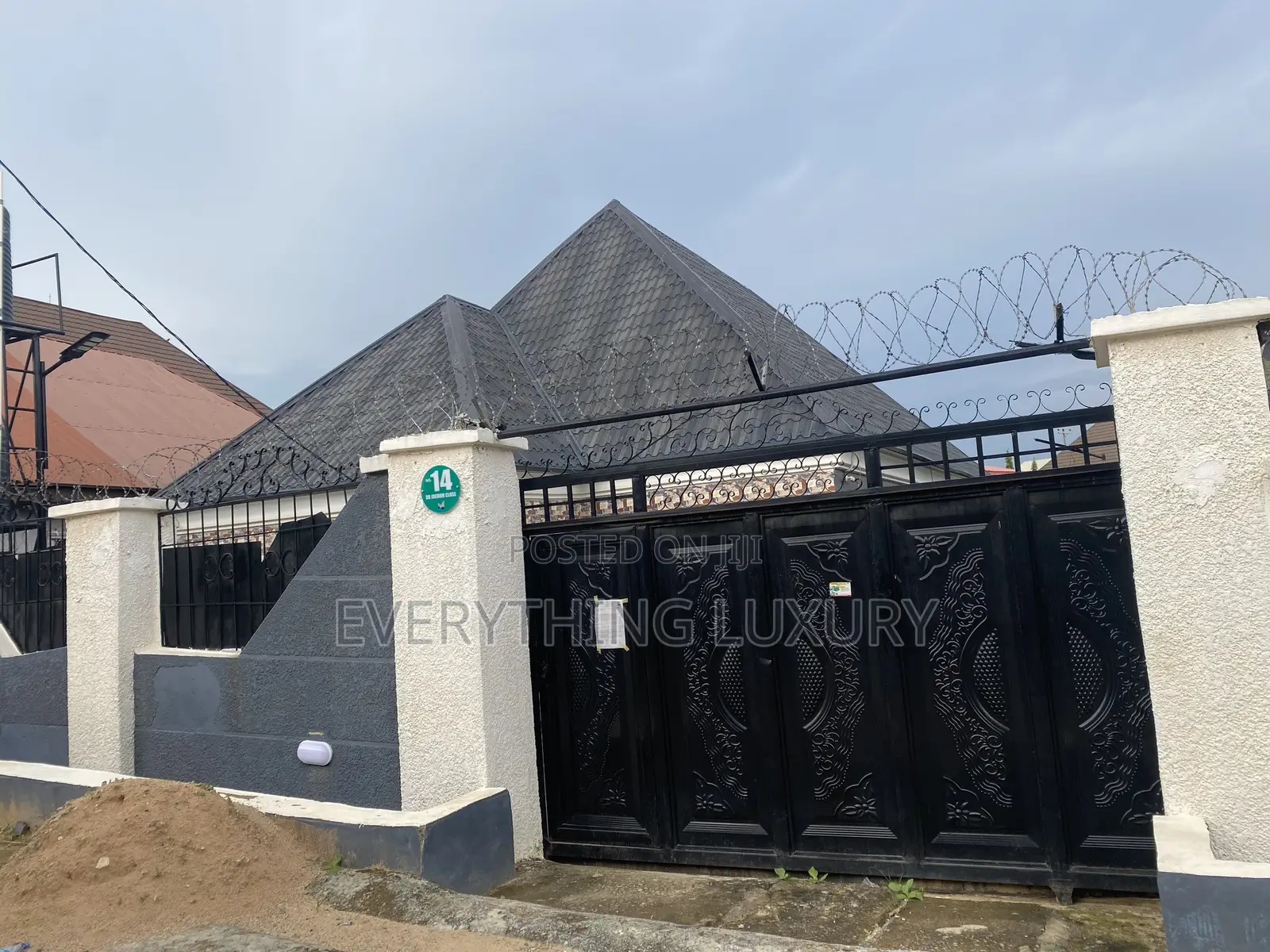 3bdrm Bungalow in Ushafa for rent