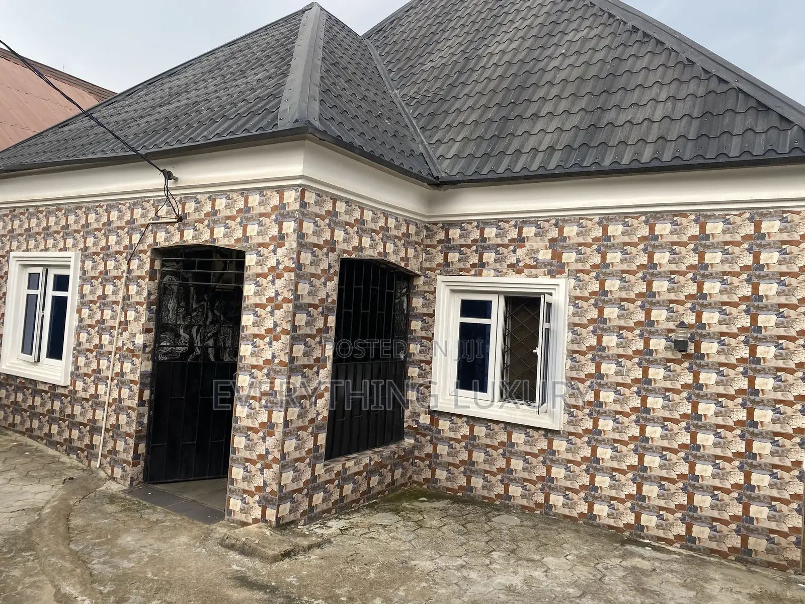 3bdrm Bungalow in Ushafa for rent