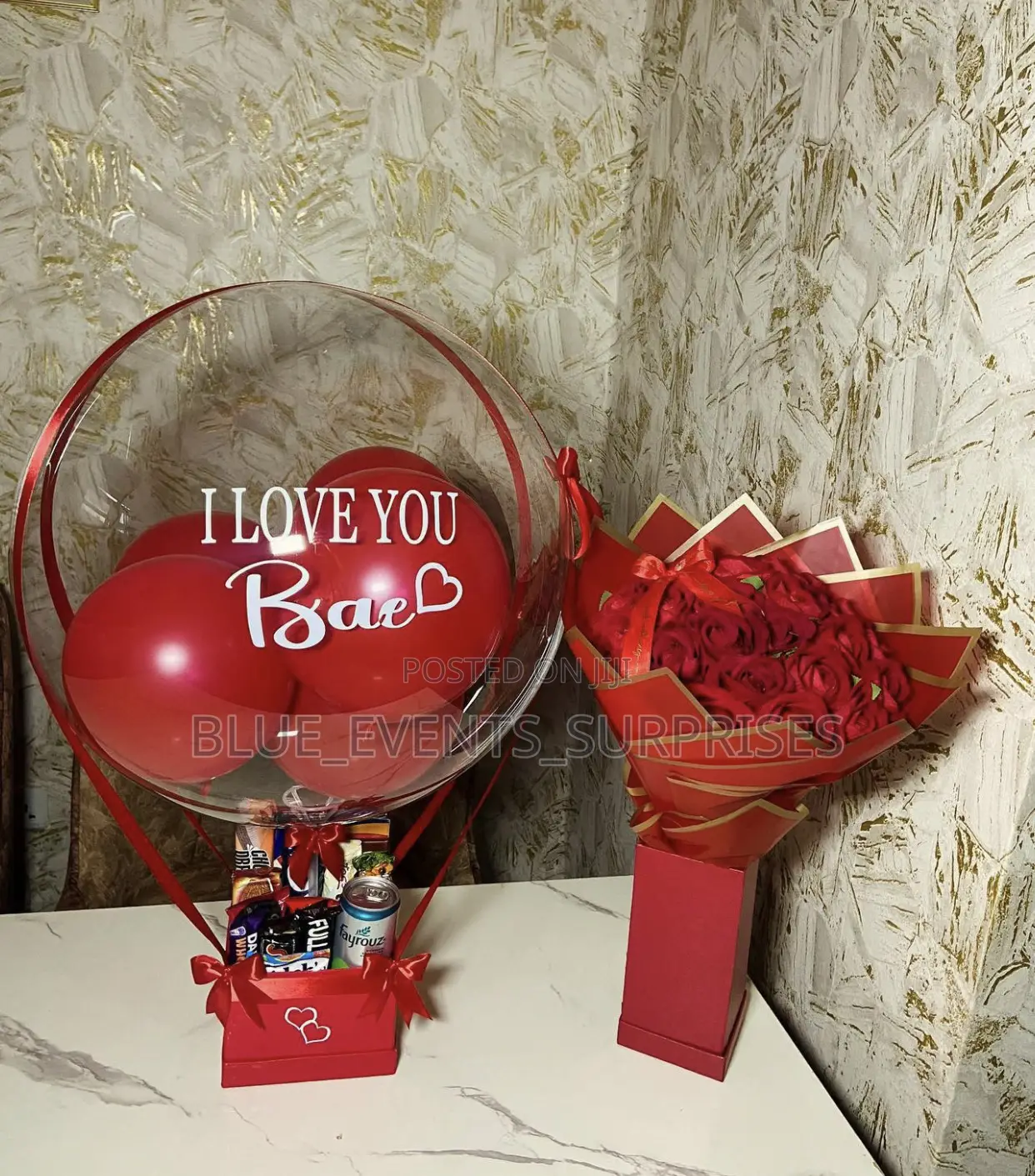 Hot Air Ballon and Flower Bouquet