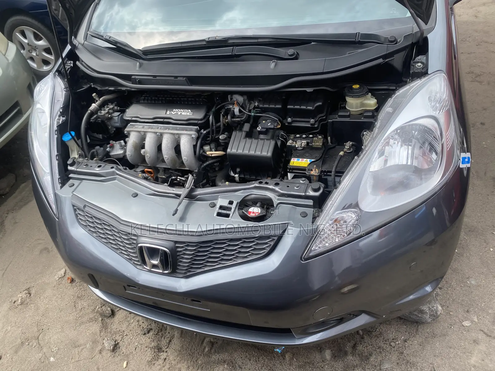 Honda Fit Automatic 2010 Gray