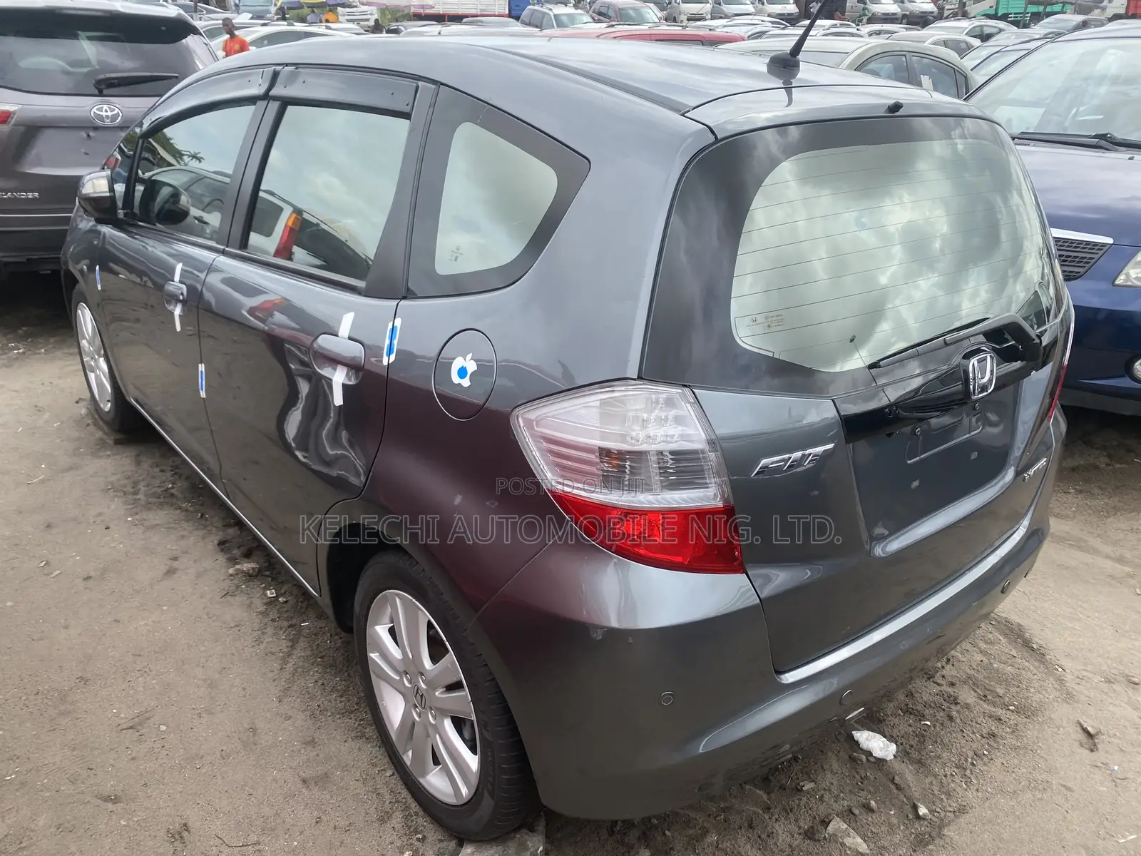Honda Fit Automatic 2010 Gray