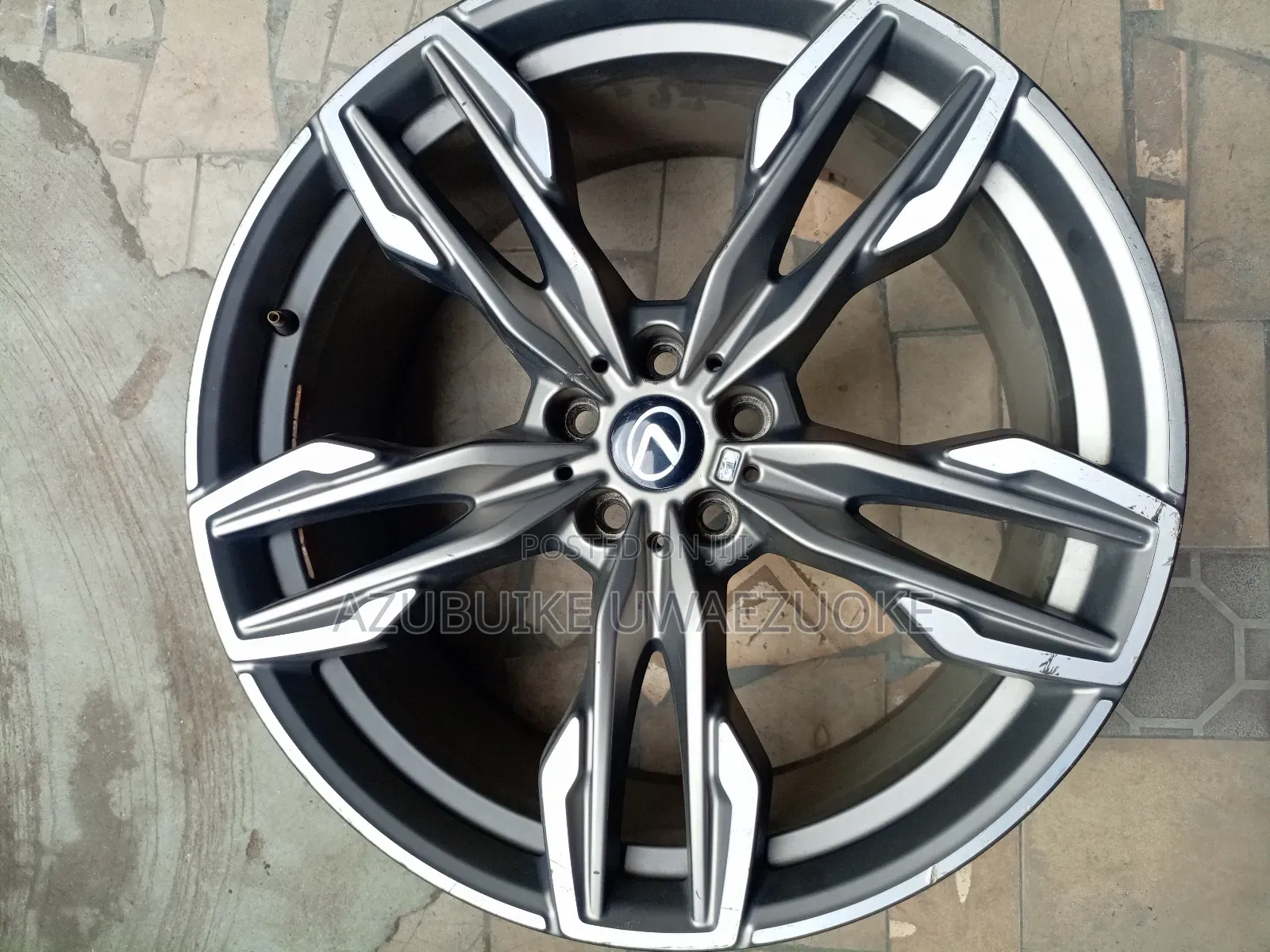 21" Rim Lexus Rx350 Available