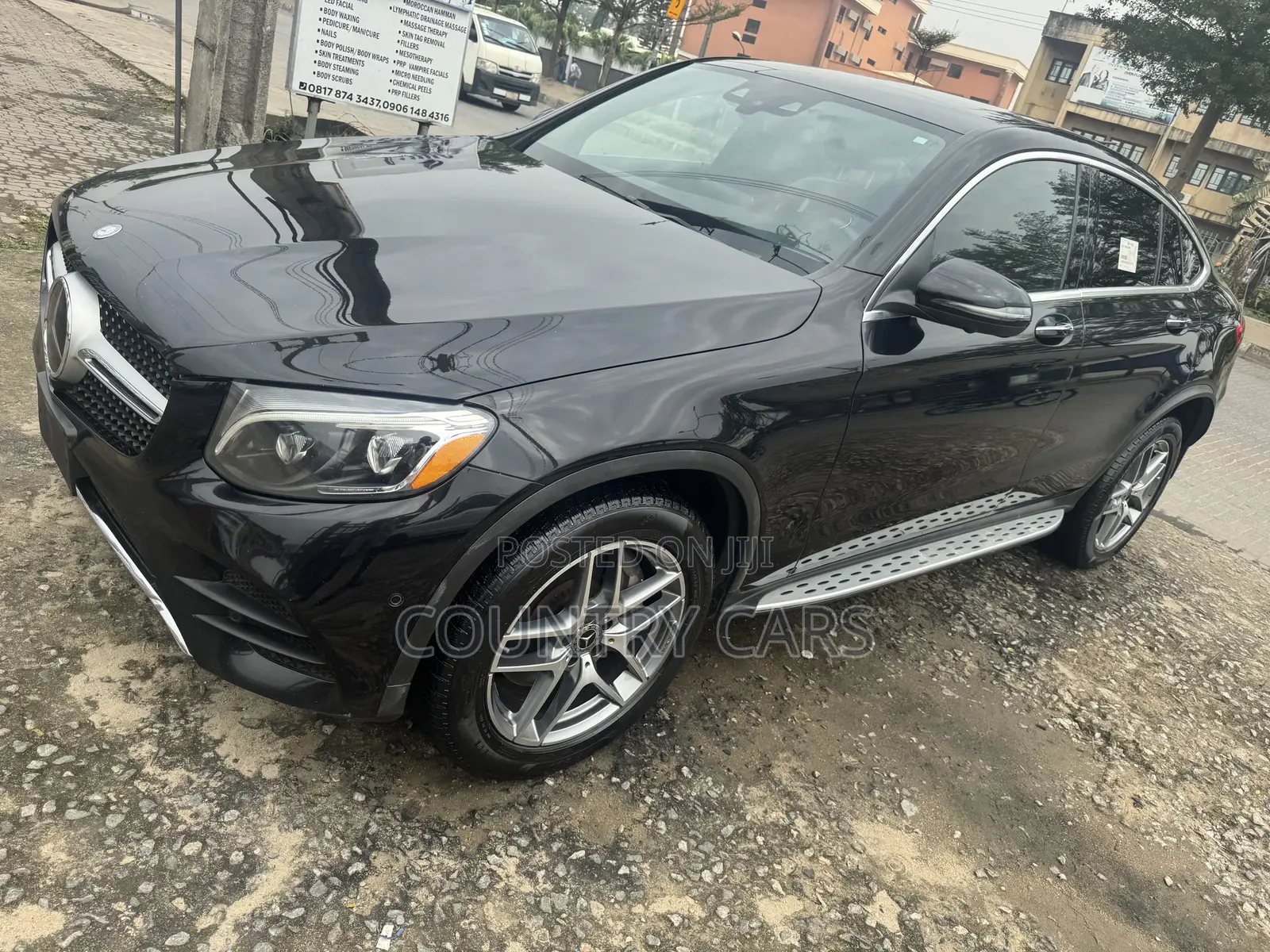 Mercedes-Benz C300 2017 Black