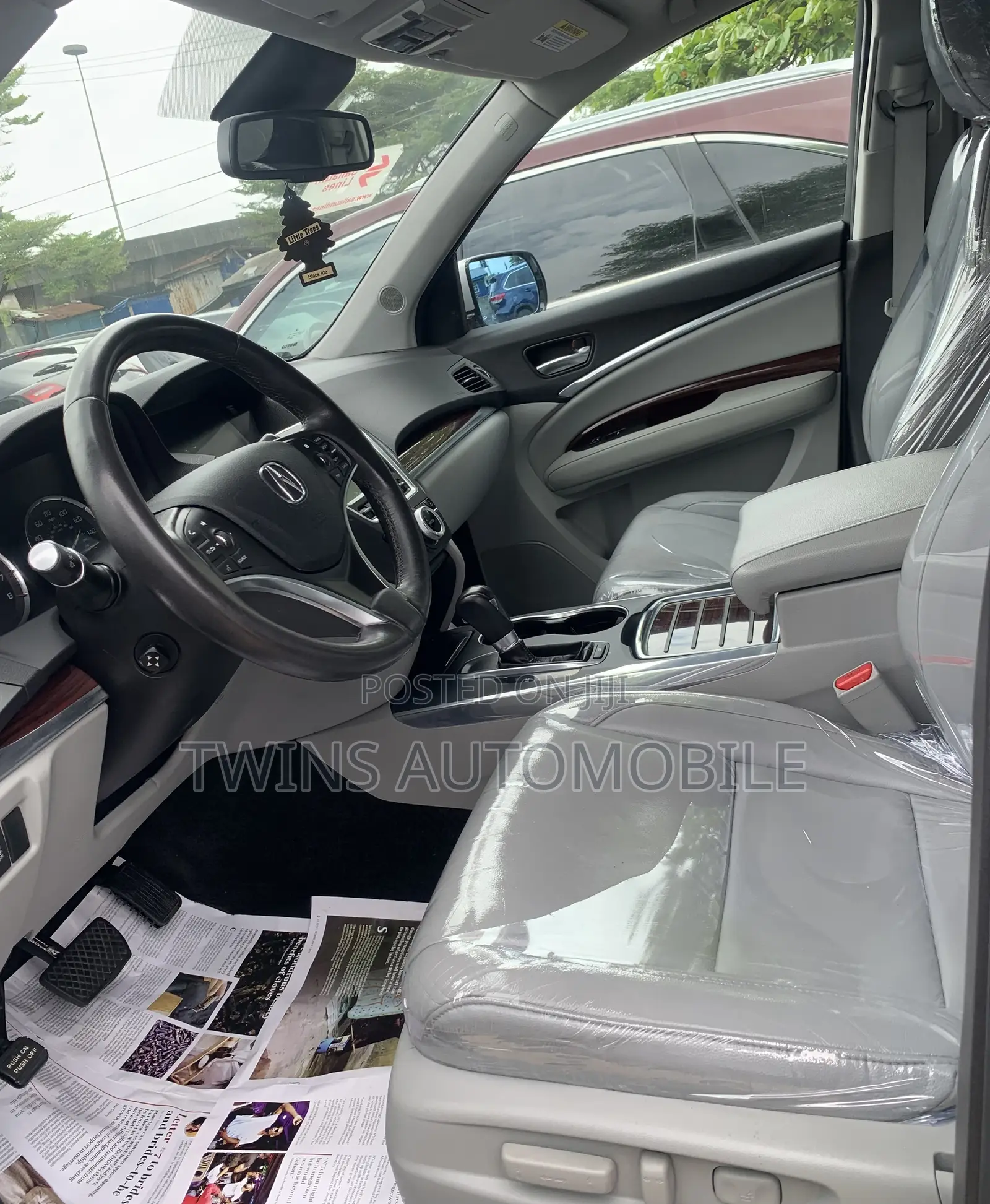 Acura MDX Advance and Entertainment Packages 4dr SUV (3.5L 6cyl 6A)