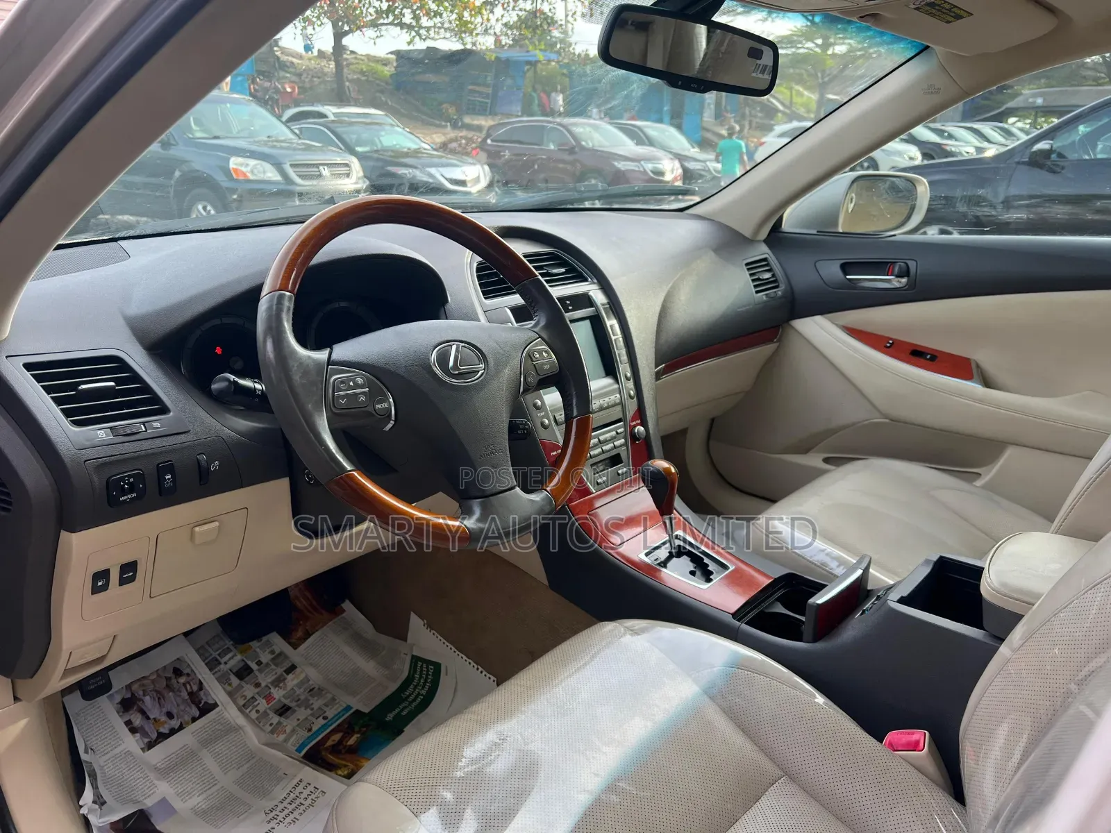 Lexus ES 350 2012 Gold