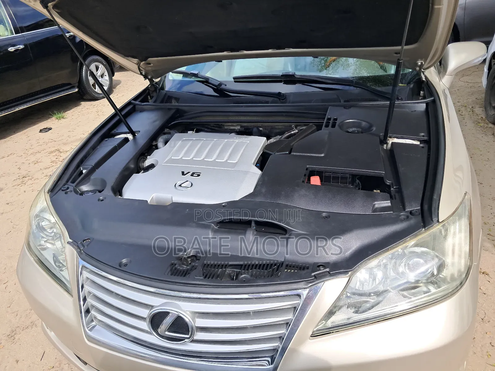 Lexus ES 350 2012 Gold