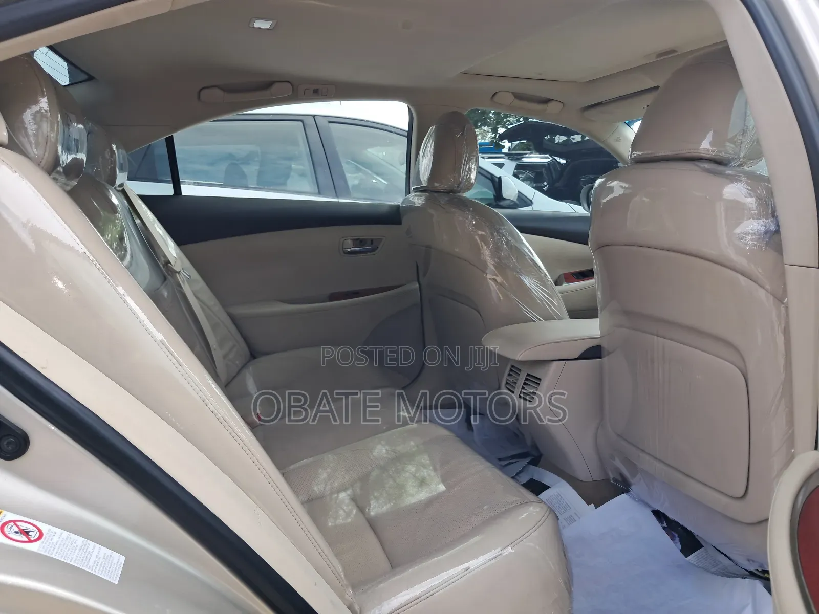 Lexus ES 350 2012 Gold