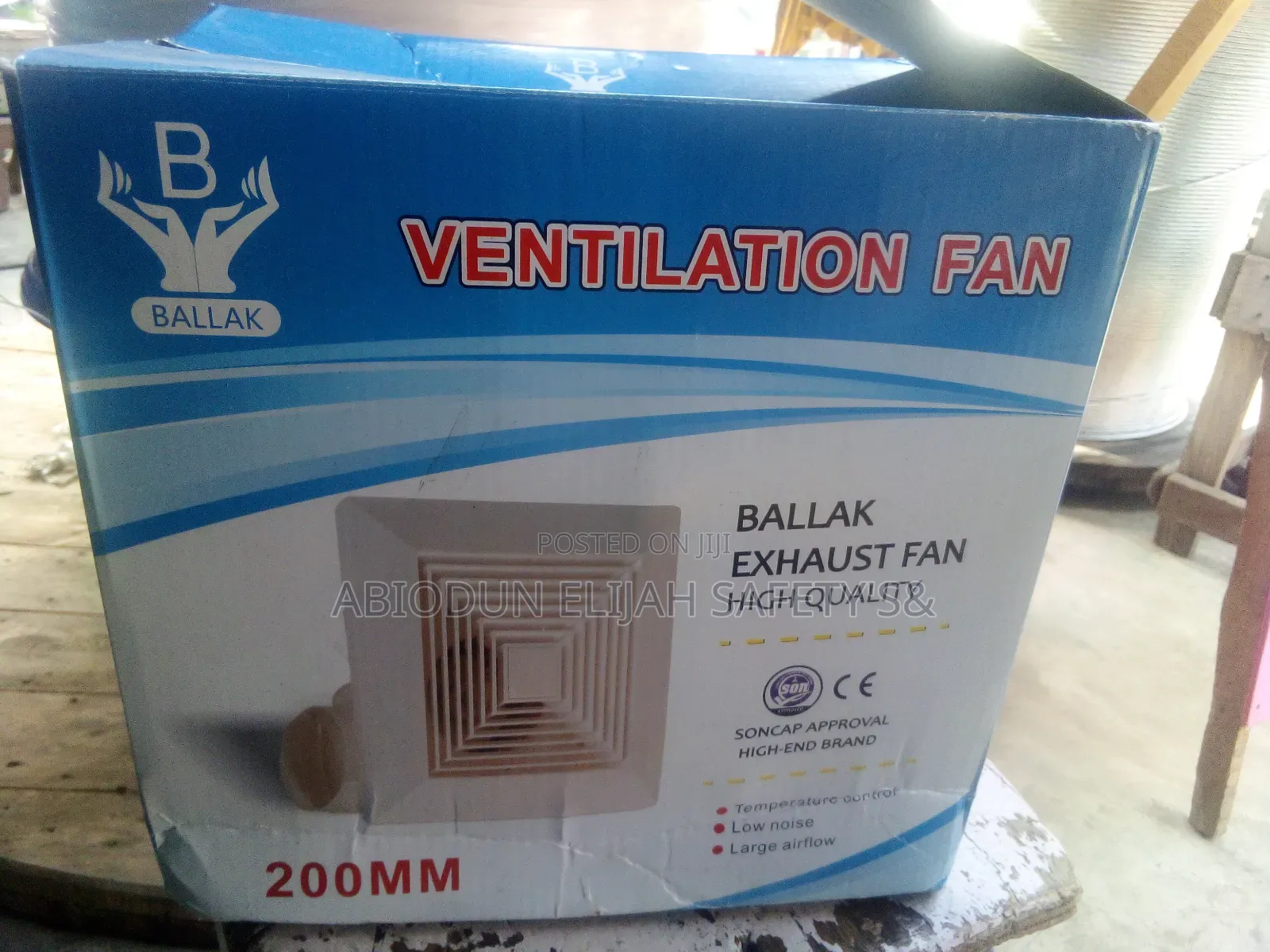 Glass Window Celling Ventilator Kitchen and Toilet Odour Fan