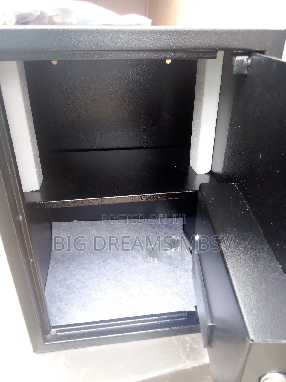 500 Fingerprint Hotel Safe