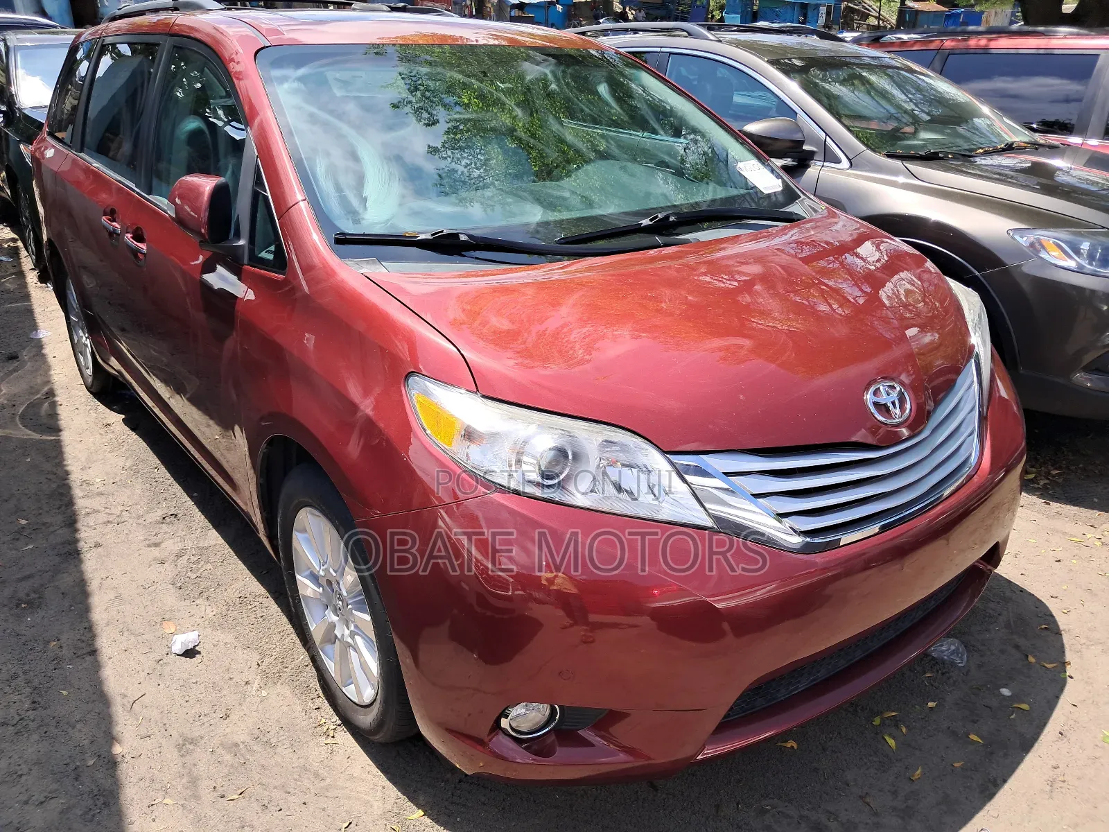Toyota Sienna Limited AWD 7-Passenger 2013 Red