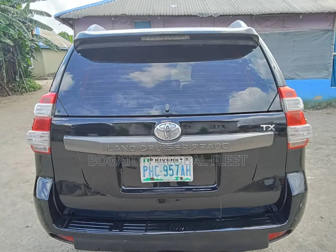 Direct 2015 Black Prado for Rent