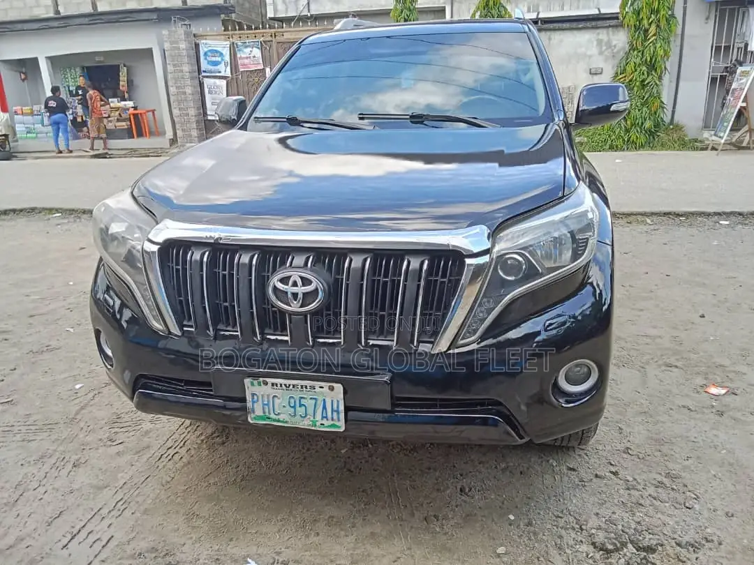 Direct 2015 Black Prado for Rent