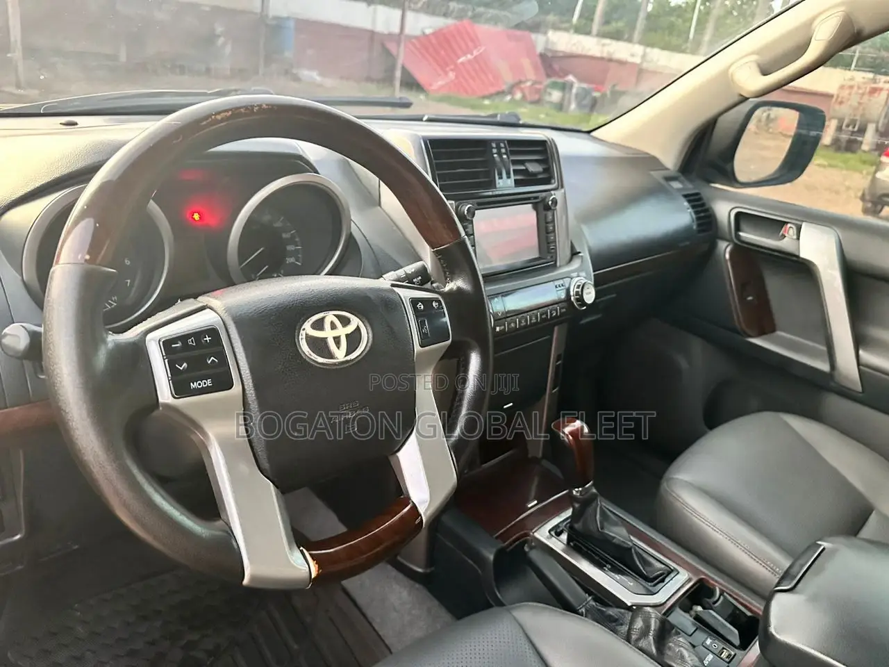 Direct 2015 Black Prado for Rent