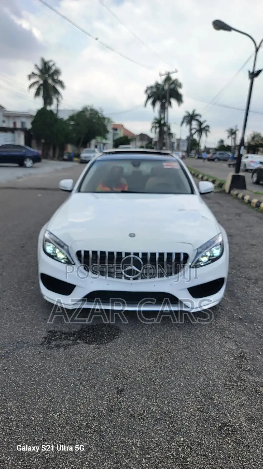 Mercedes-Benz C300 Sport 4dr AWD 4Matic Sedan (2.0L 4cyl 7A) 2015 White
