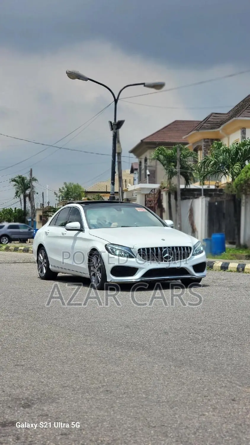 Mercedes-Benz C300 Sport 4dr AWD 4Matic Sedan (2.0L 4cyl 7A) 2015 White