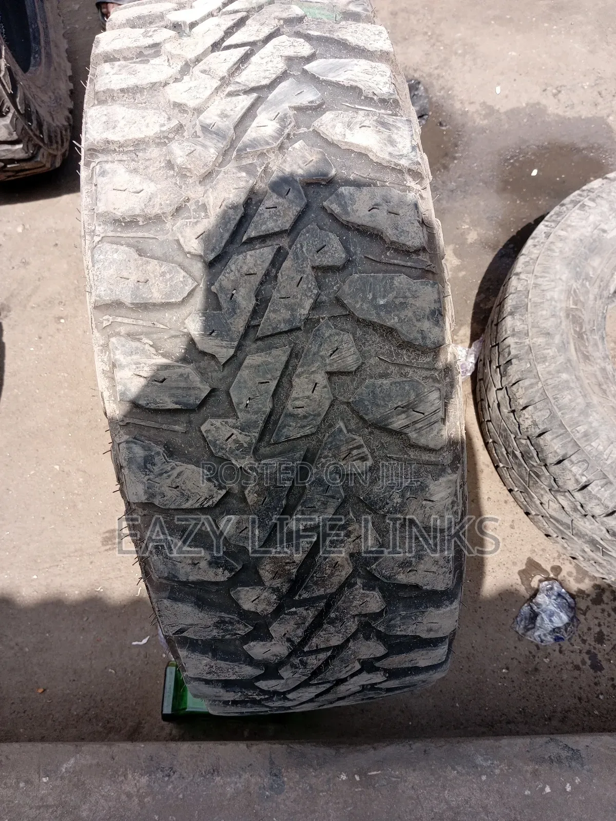 265/70r17 Tokunbo Tires