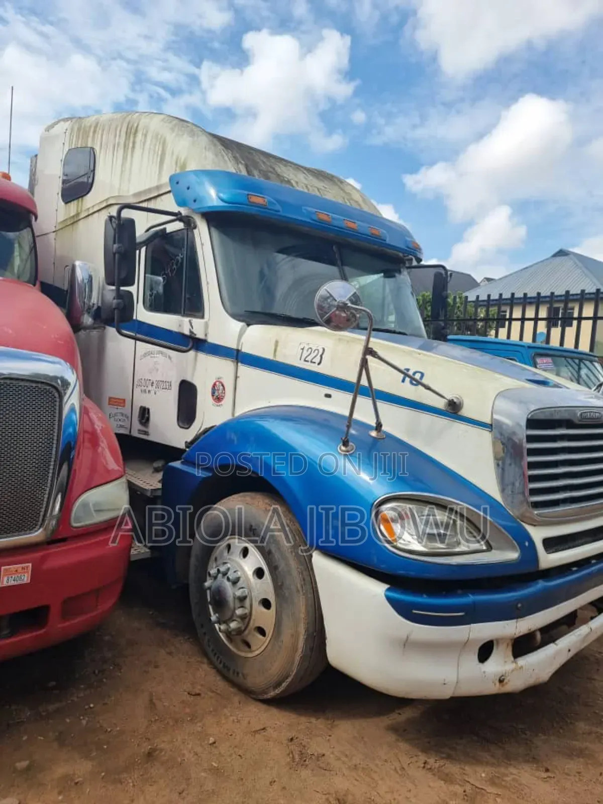 Freightliner Truck 10tyres