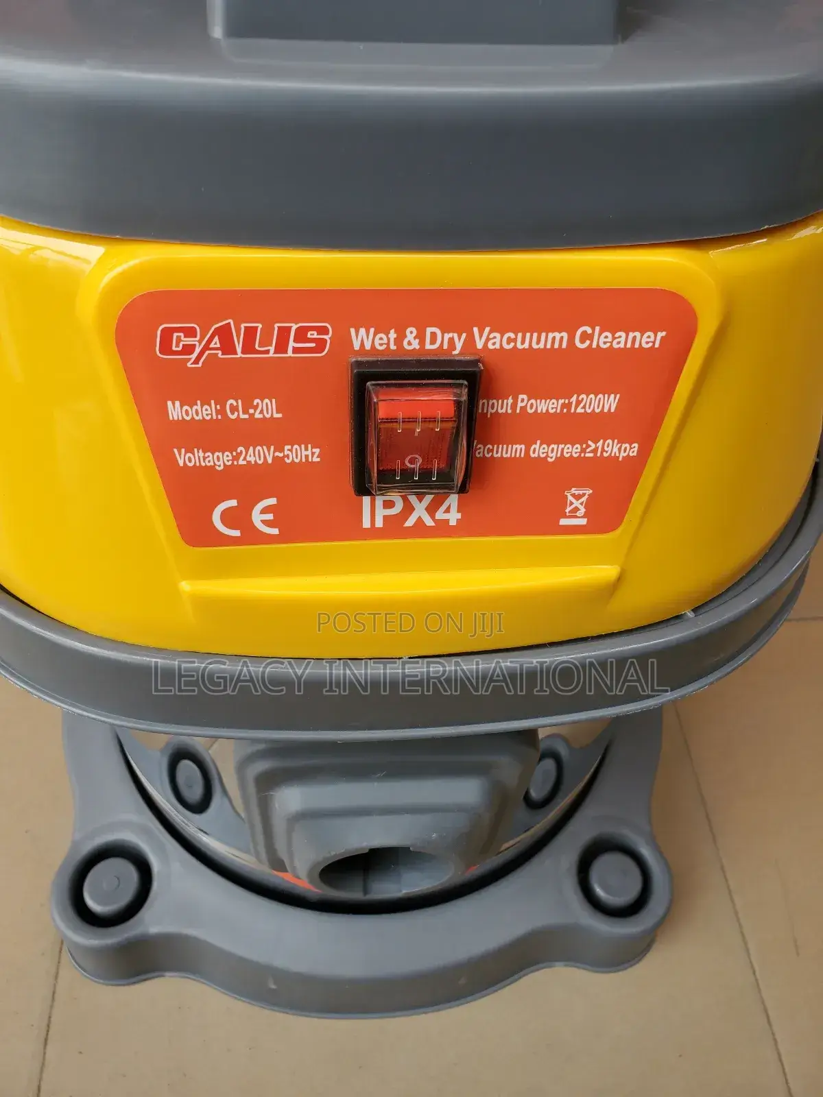 Wet and Dry Vacuum Cleaner 20L