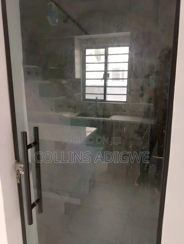 4bdrm Duplex in Main Chevron 2 for sale