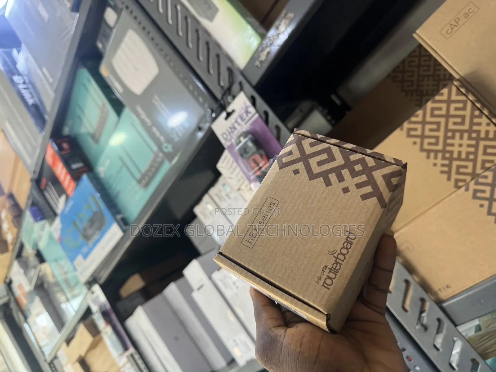 Mikrotik Rb750gr-3 Gigabit Router