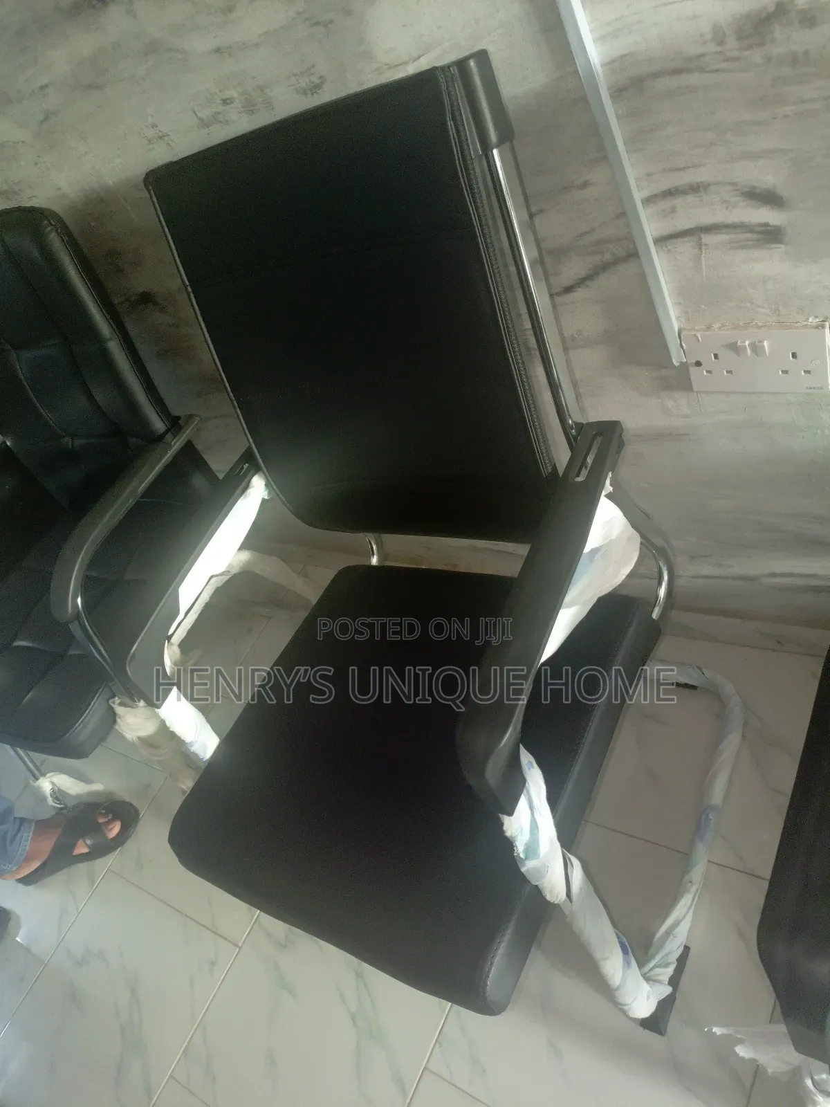 Office Chairs Black