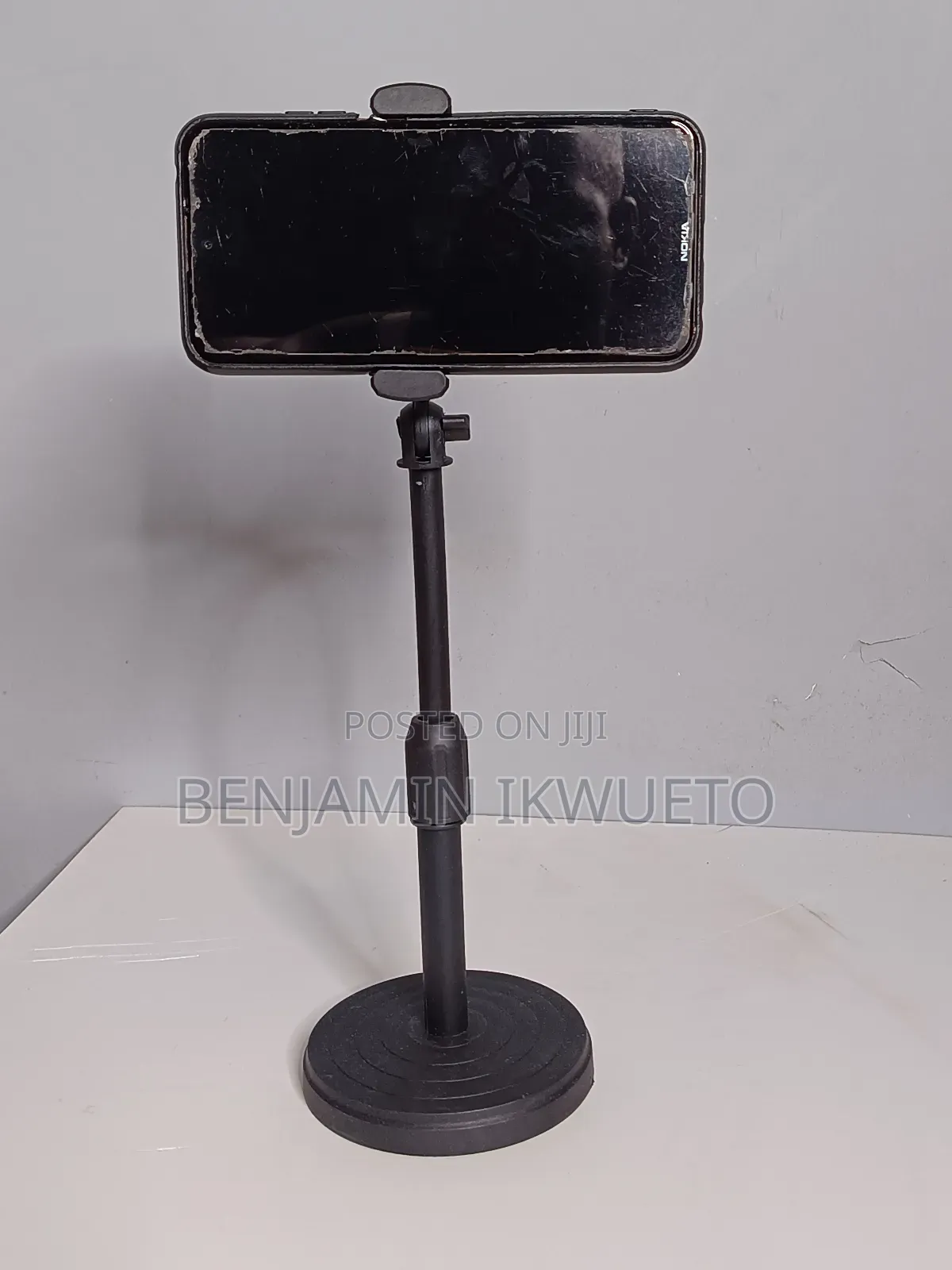Table Top Phone Stand