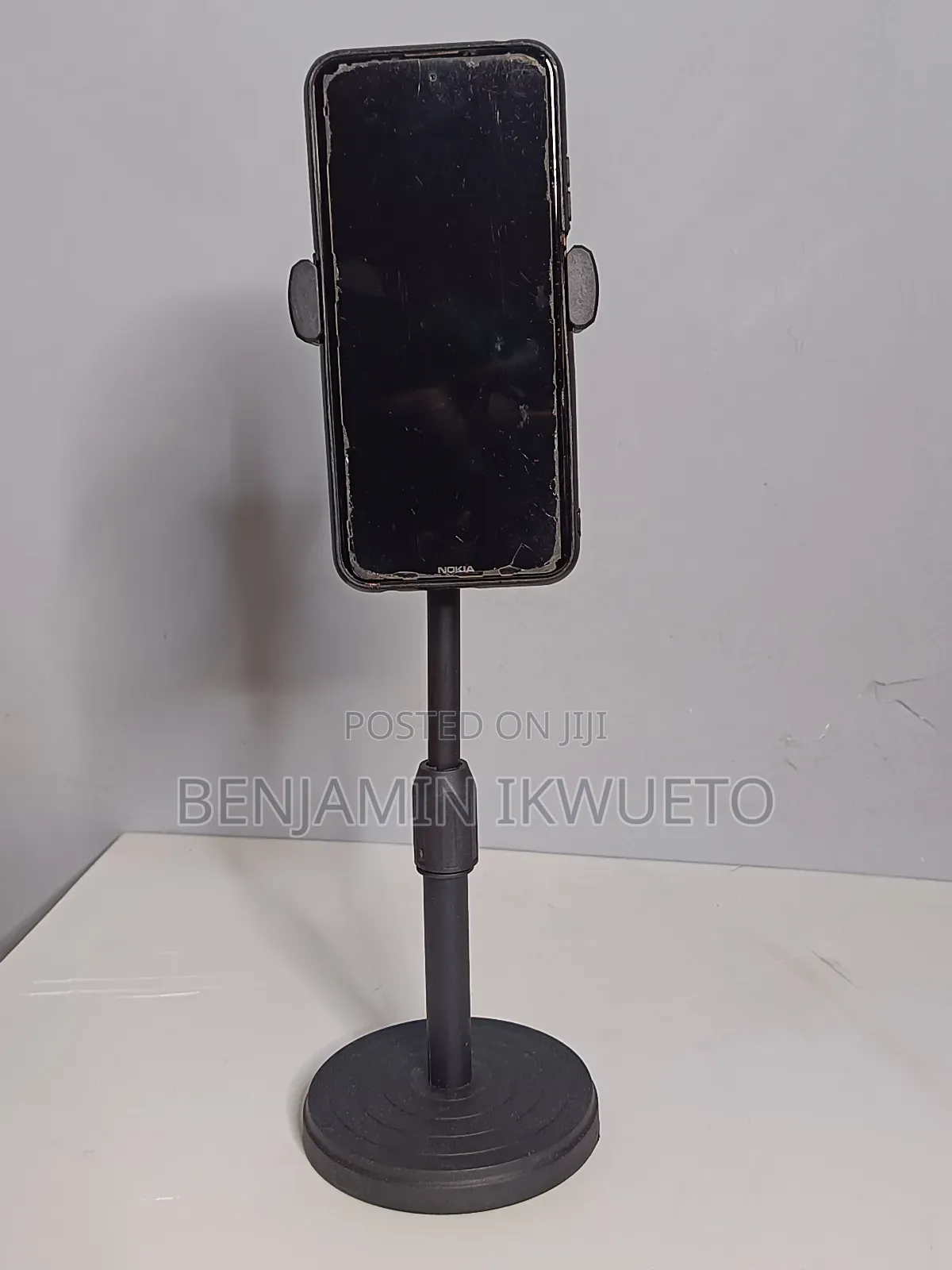 Table Top Phone Stand