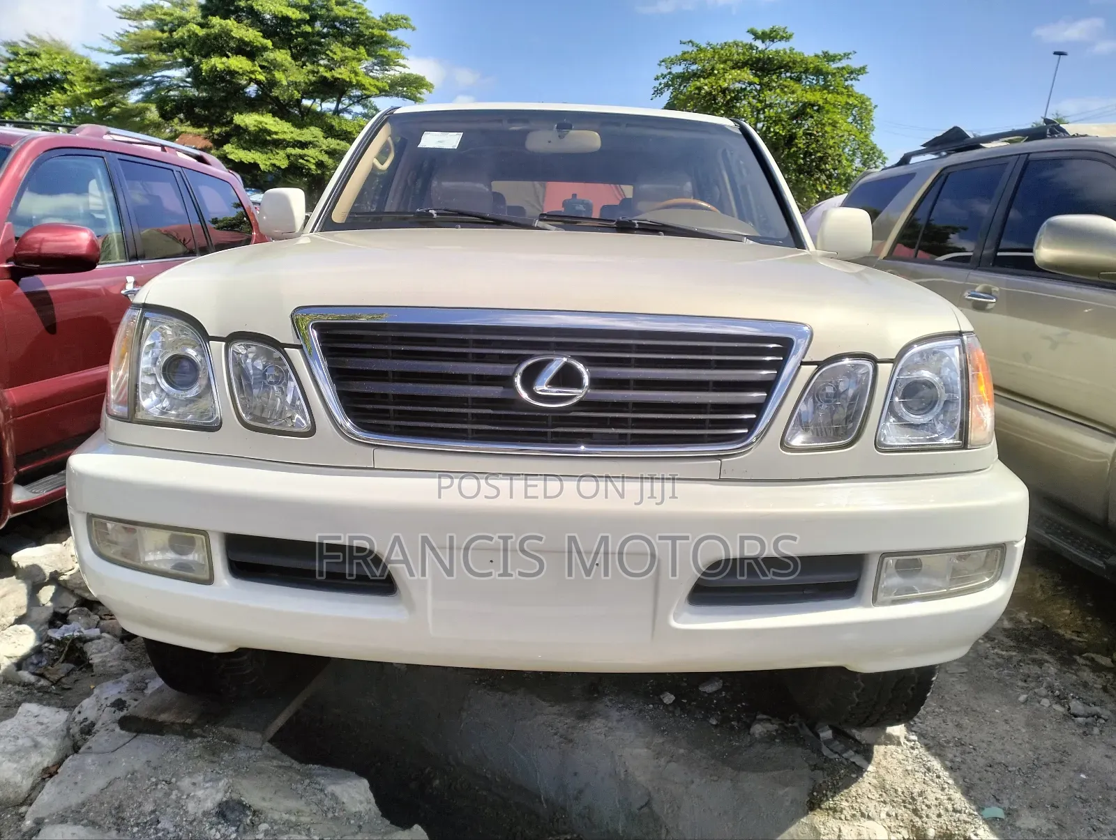 Lexus LX 470 Sport Utility 2007 White