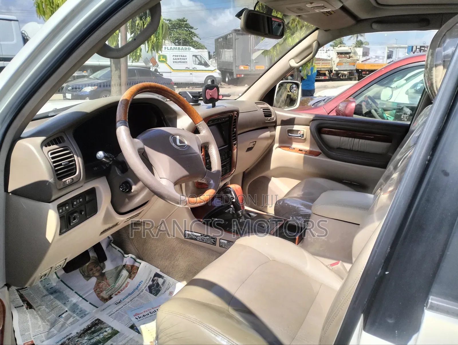 Lexus LX 470 Sport Utility 2007 White