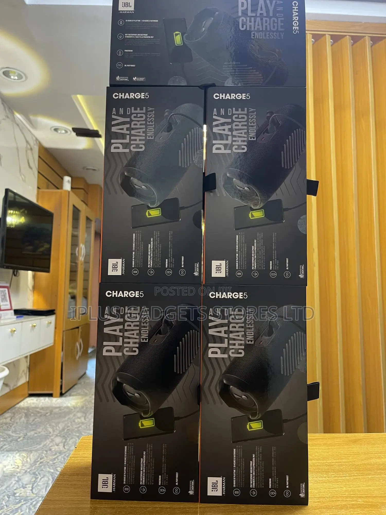 JBL Charge 5