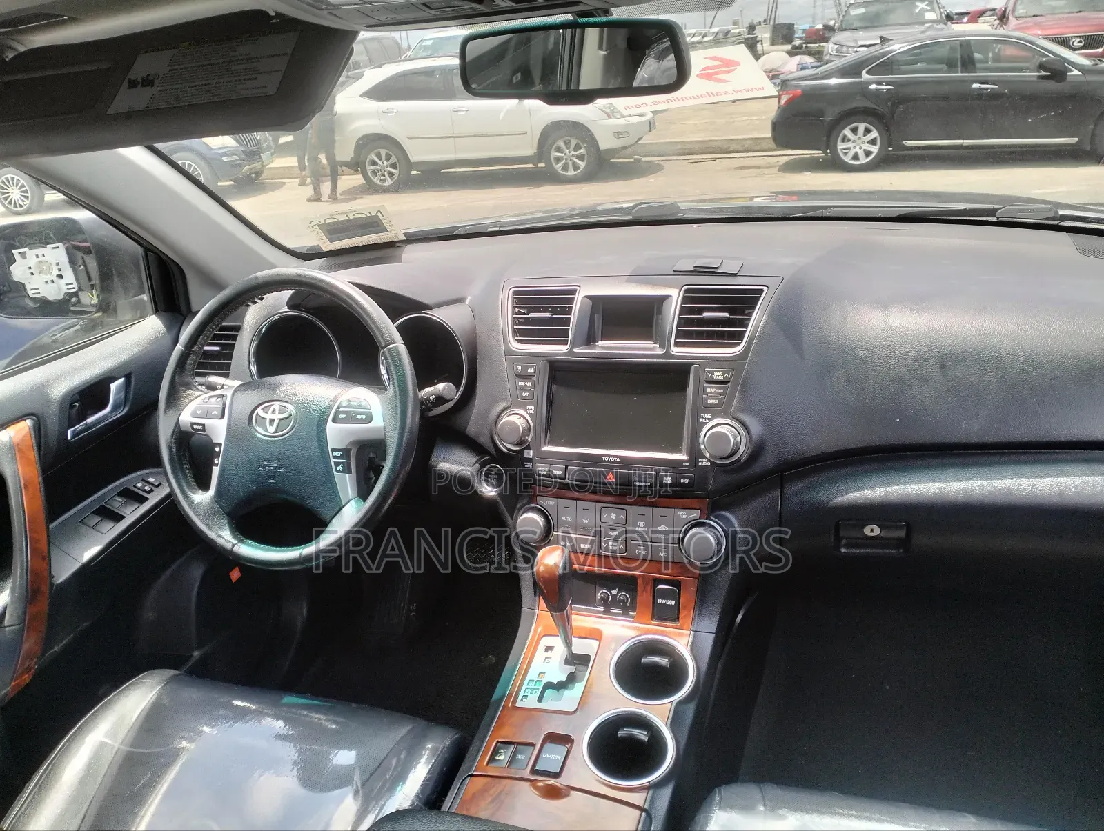 Toyota Highlander Limited 3.5l 4WD 2013 Black