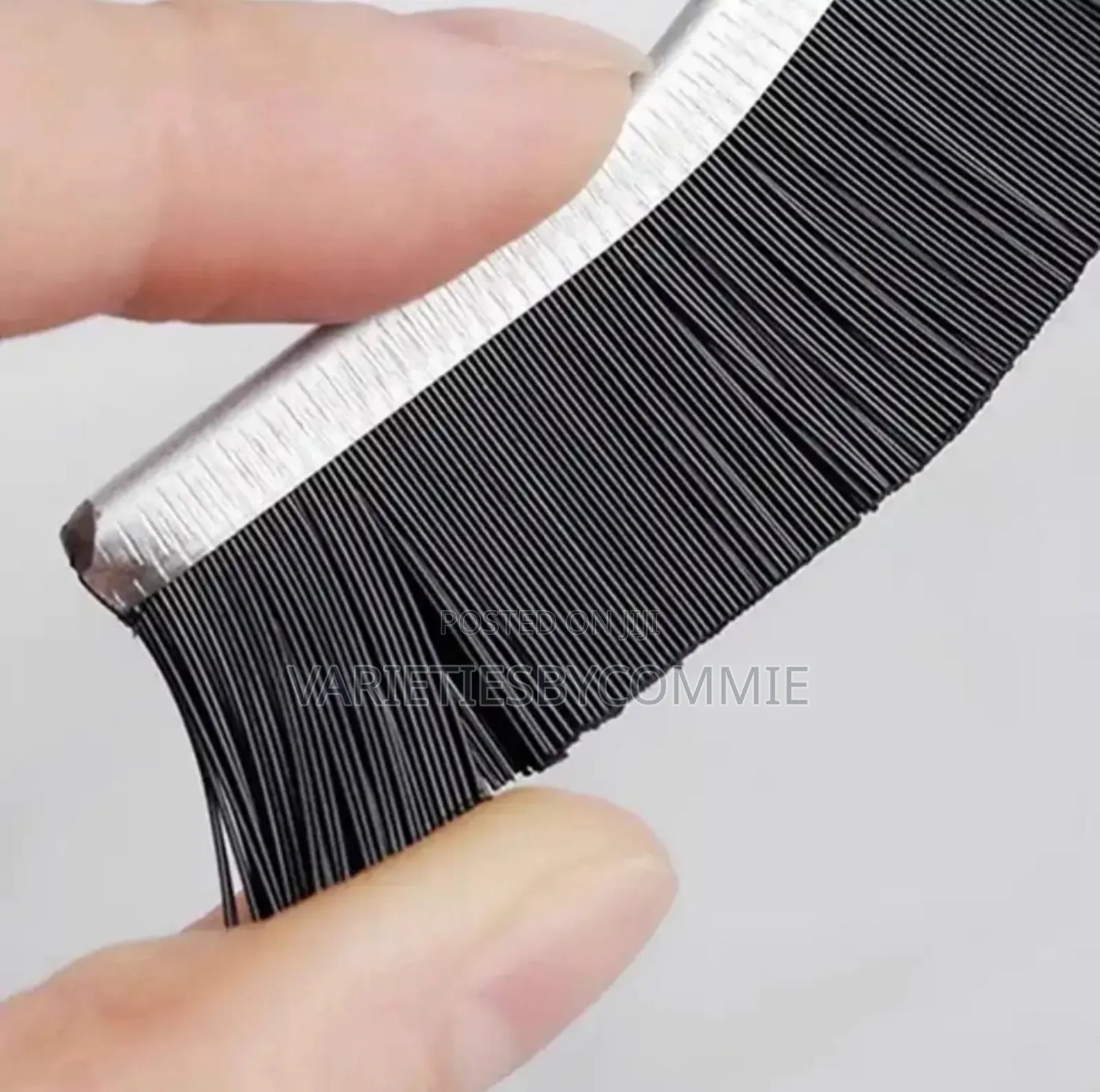 2 in 1 Ergonomic Quick Cleaning Brush